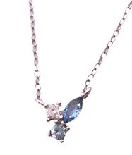 Load image into Gallery viewer, Dainty Blue Cluster Necklace