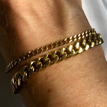 Load image into Gallery viewer, Trendy 18k gold plated stainless steel jewelry for any occasion Durable 18k gold plated stainless steel jewelry for everyday wear Minimalist 18k gold plated stainless steel jewelry Classic 18k gold plated stainless steel jewelry design Chic 18k gold plated stainless steel jewelry for fashion-forward individuals Gorgeous 18k gold plated stainless steel jewelry with intricate details